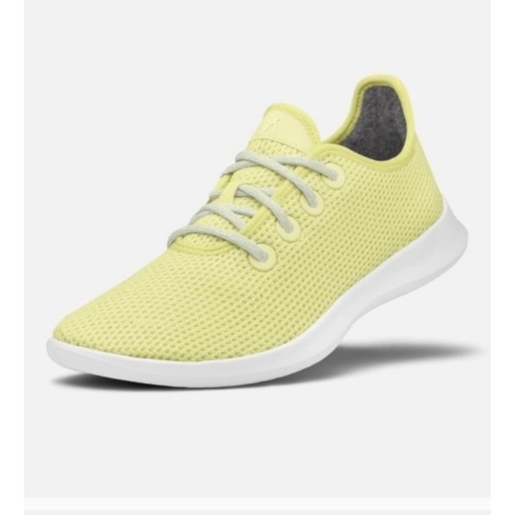 Allbirds Women's Tree Wool Runners in Kauri Canary Yellow 7 - Picture 1 of 11